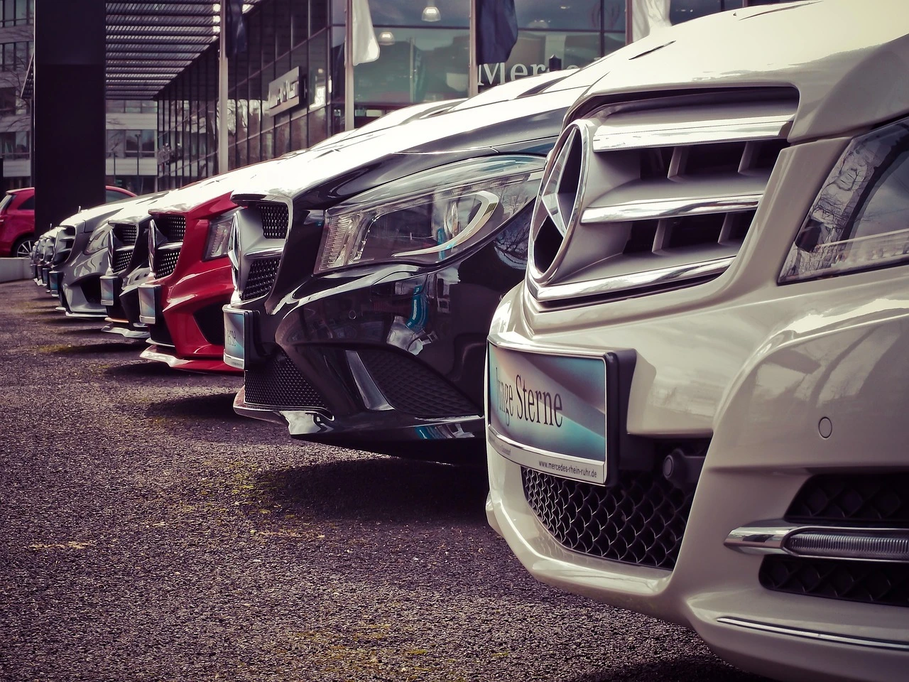 大津市のオークション代行サービスで、愛車を最高値で売却！